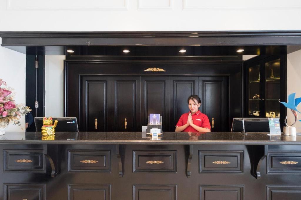 נקסר Hotel Sutomo מראה חיצוני תמונה