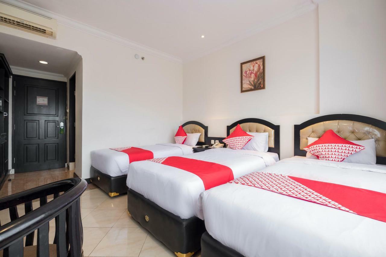 נקסר Hotel Sutomo מראה חיצוני תמונה