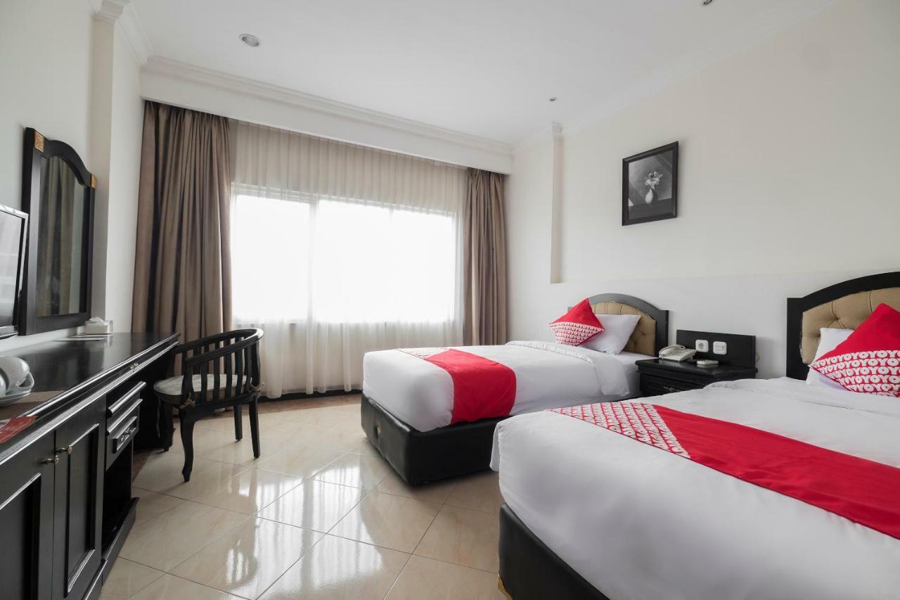 נקסר Hotel Sutomo מראה חיצוני תמונה