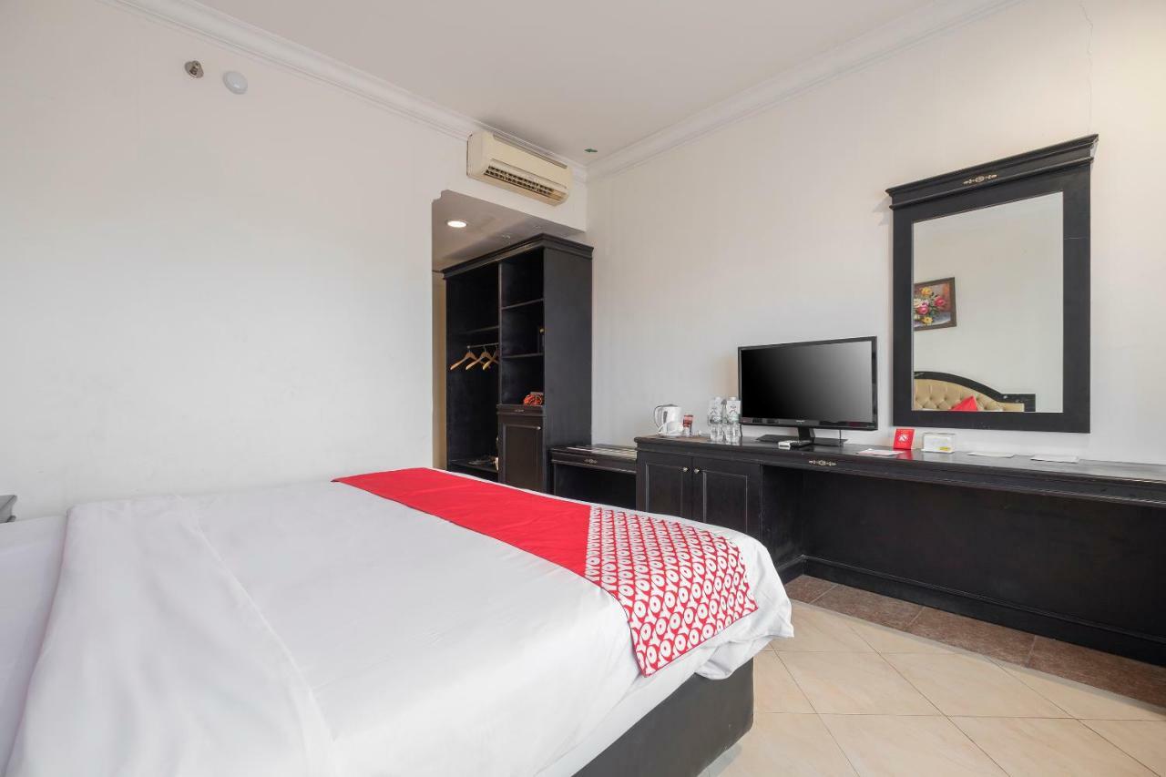 נקסר Hotel Sutomo מראה חיצוני תמונה