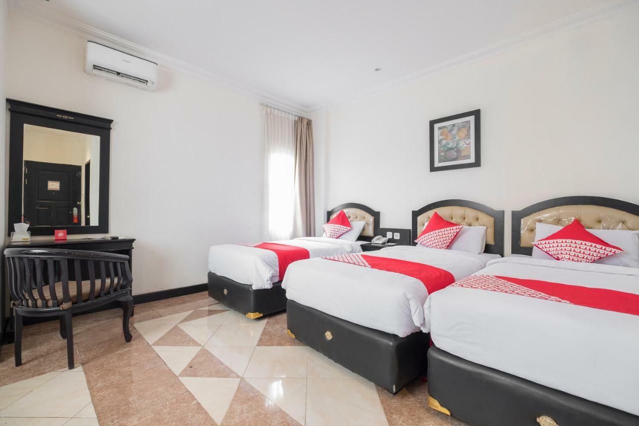 נקסר Hotel Sutomo מראה חיצוני תמונה